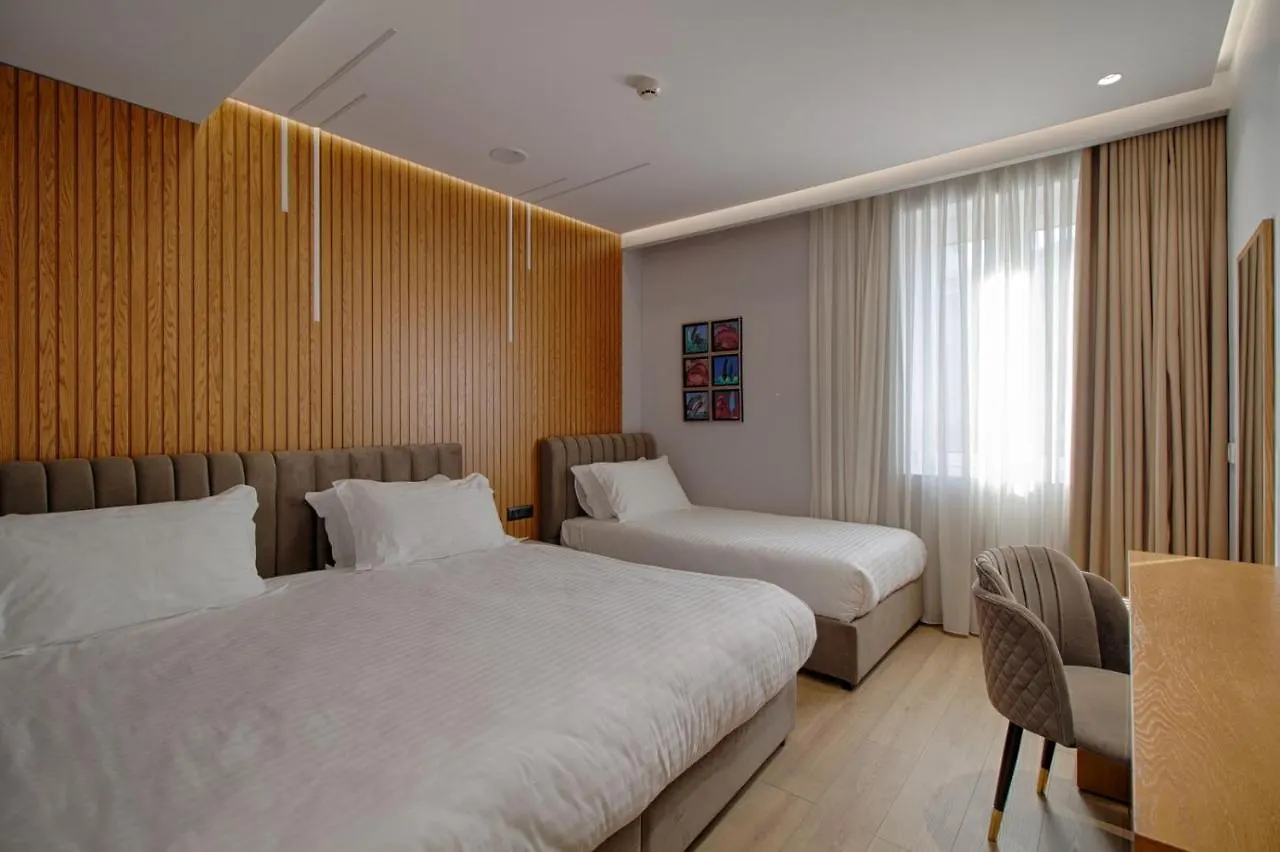 ****  Primo Hotel Tirana Albania